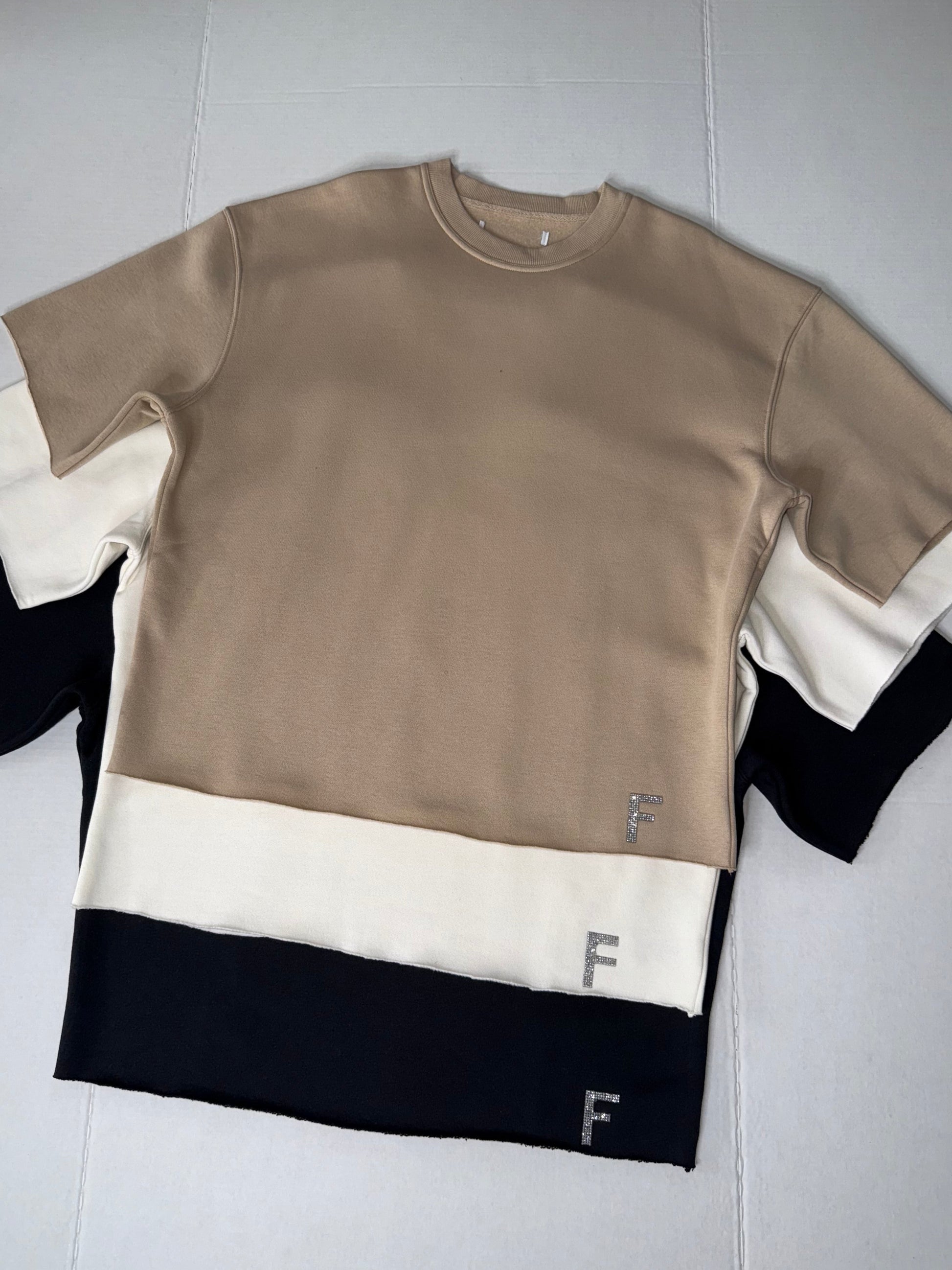 Fivieo Tee