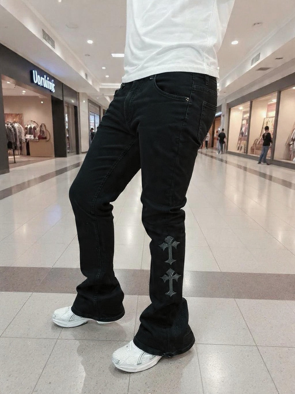 Triple Cross Jeans